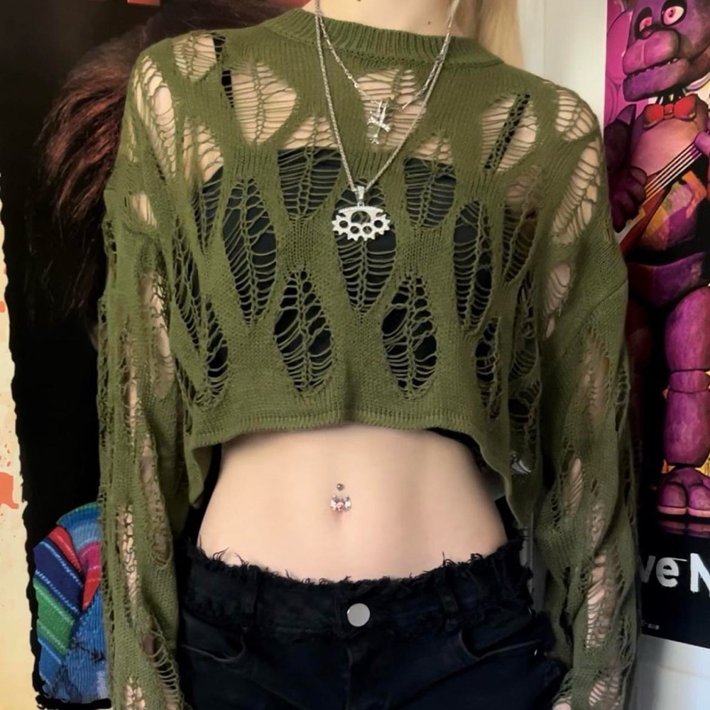 Edikted Olive Green Knit Cropped Top